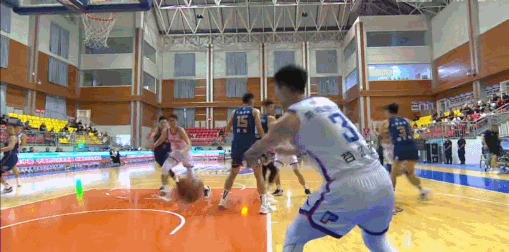 🏀CBA夏联战报：郭昊文首秀惊艳35+8+7 南京110-99力克天津