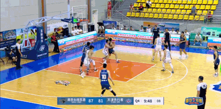 🏀CBA夏联战报：郭昊文首秀惊艳35+8+7 南京110-99力克天津