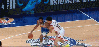 🏀CBA战报：皮特森28分&amp;齐麟18分 史密斯37分 新疆112-98江苏